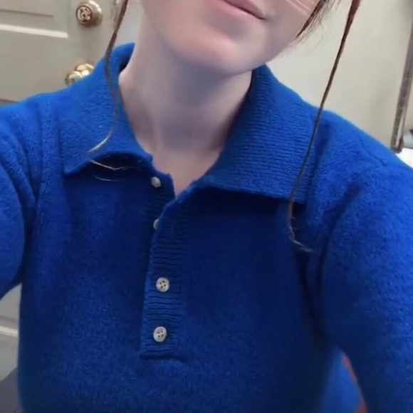 Retro Blue 100% Wool Collar Sweater - Picture 5 of 6